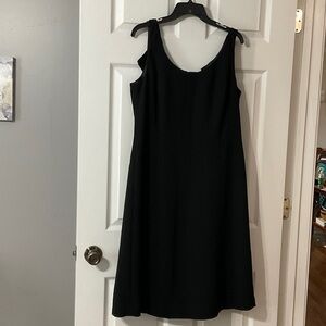 Elegant Black Sleeveless Dress